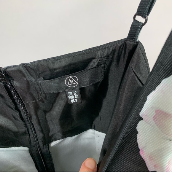 Missguided Floral Fitted a Bodycon Sheath Midi Dress 8 - Picture 5 of 7